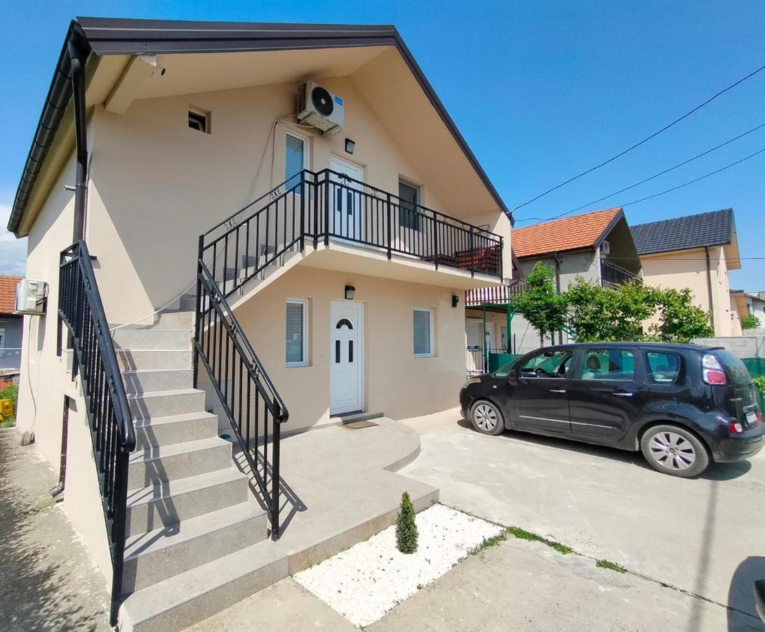 A1 - Airport Belgrade Apartment מראה חיצוני תמונה